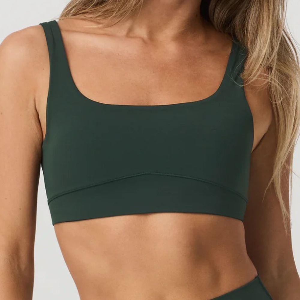 Vuori AllTheForm™ Sports Bra | Evergreen | Medium